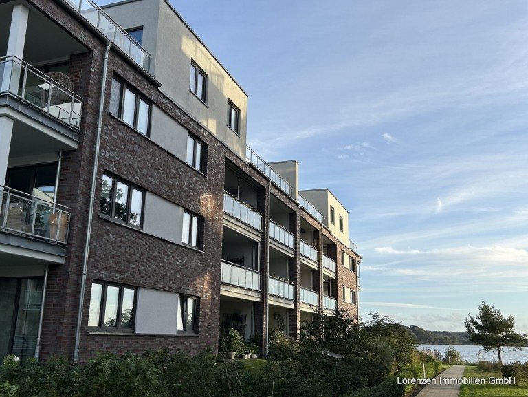 AU�enansicht Schleswig Erdgeschosswohnung ***Verkauft***Hochwertige 2-Zimmer-Neubauwohnung direkt an der Schlei