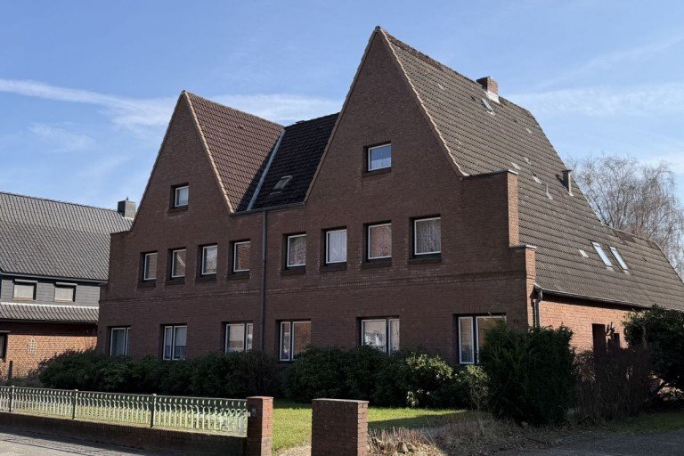  Rendsburg Mehrfamilienhaus Mehrfamilienhaus (Doppelhaus) mit 6 WE und gro�em Grundst�ck in Rendsburg